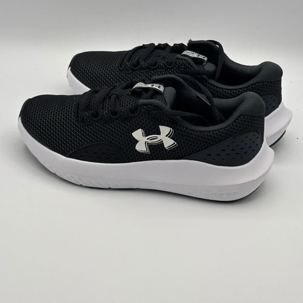 Under Armour lightweight running